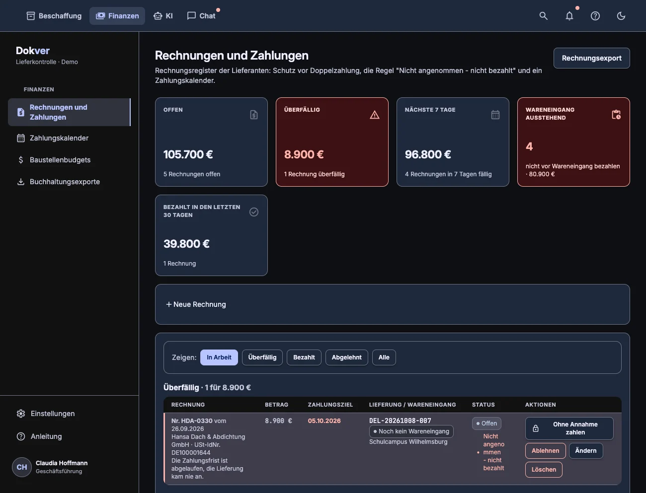Rechnungen und Zahlungen: fällig, überfällig und der Zahlungskalender, dunkles Design